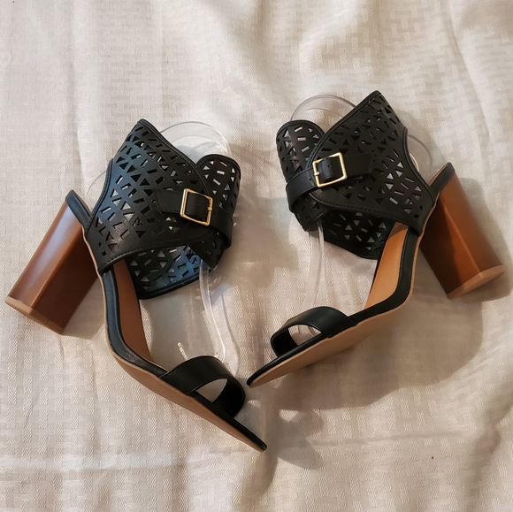 Laser Cut Strappy Sandal - Picture 2 of 7